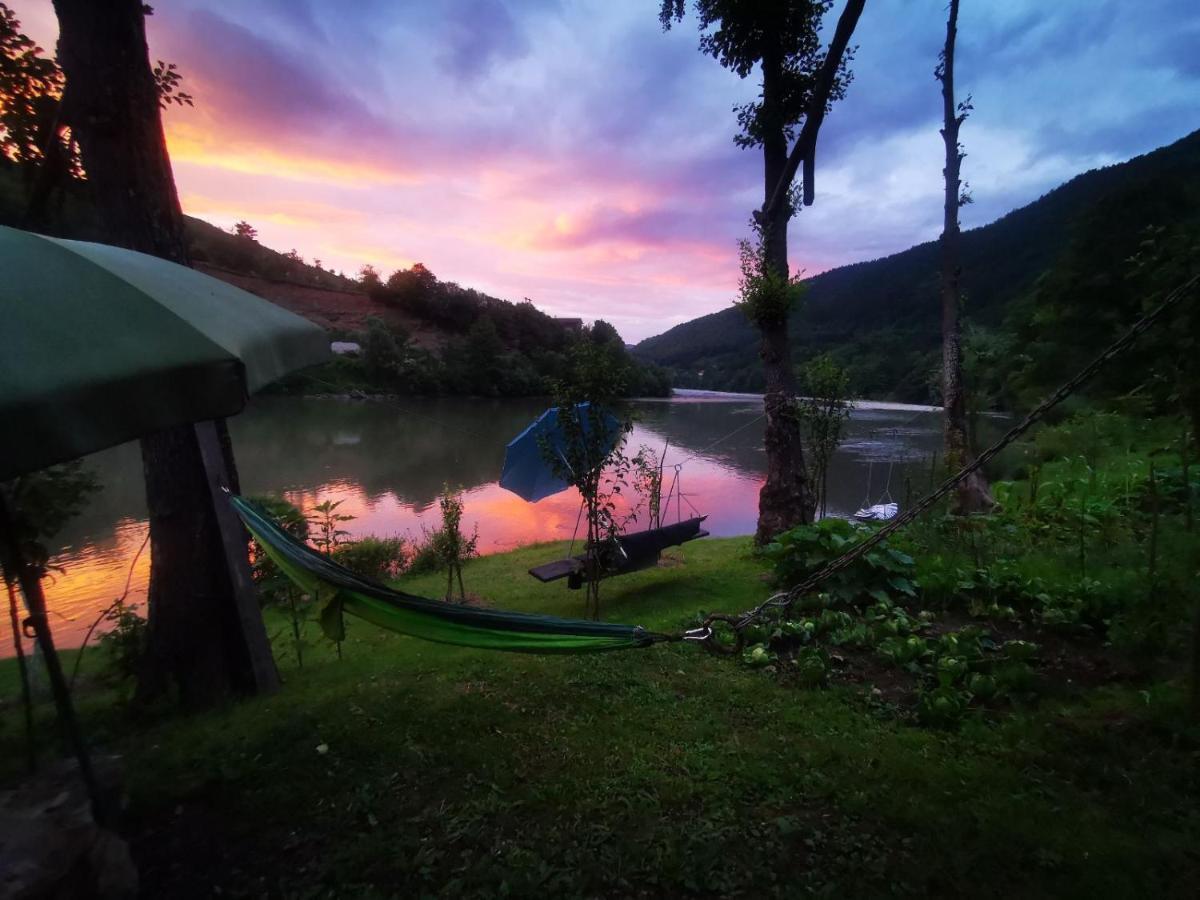 Prenociste Na Drini Foca Bed & Breakfast Luaran gambar
